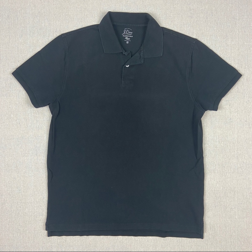 Men’s J. Crew Classic polo in size Medium